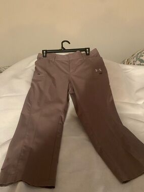 Under Armour Mauve Capris Performance Golf Pants